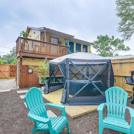 Bacliff Apartment With Hot Tub - 3 Mi To Boardwalk!